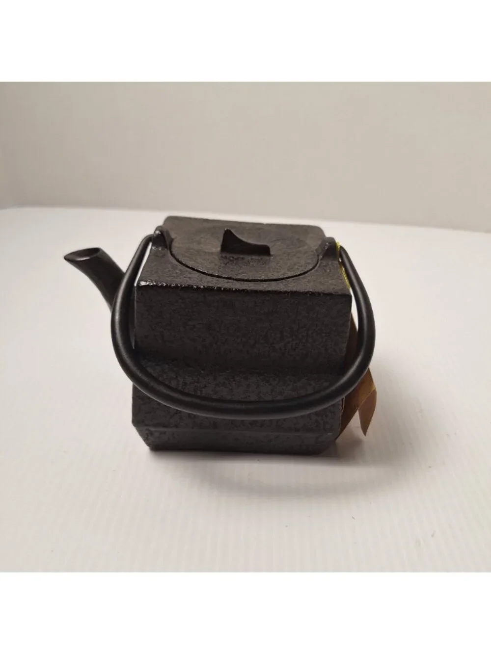 UNITY BRAND TETSUBIN SQUARE CUBE CAST IRON TEAPOT KETTLE MADE IN JAPAN VINTAGE